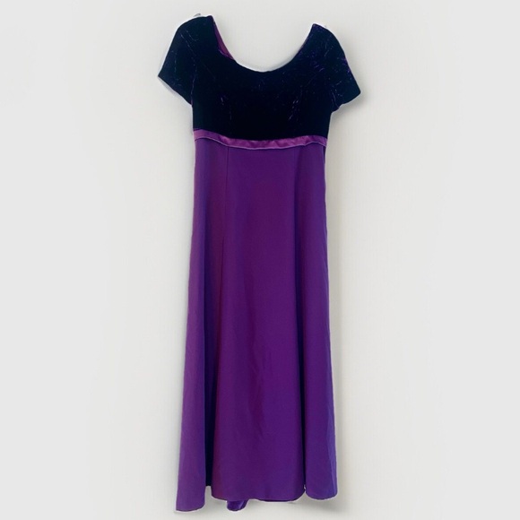 Dresses & Skirts - Purple Plum Velvet Prom Bridesmaid Formal Flow Dress Back Bow Large X-Large